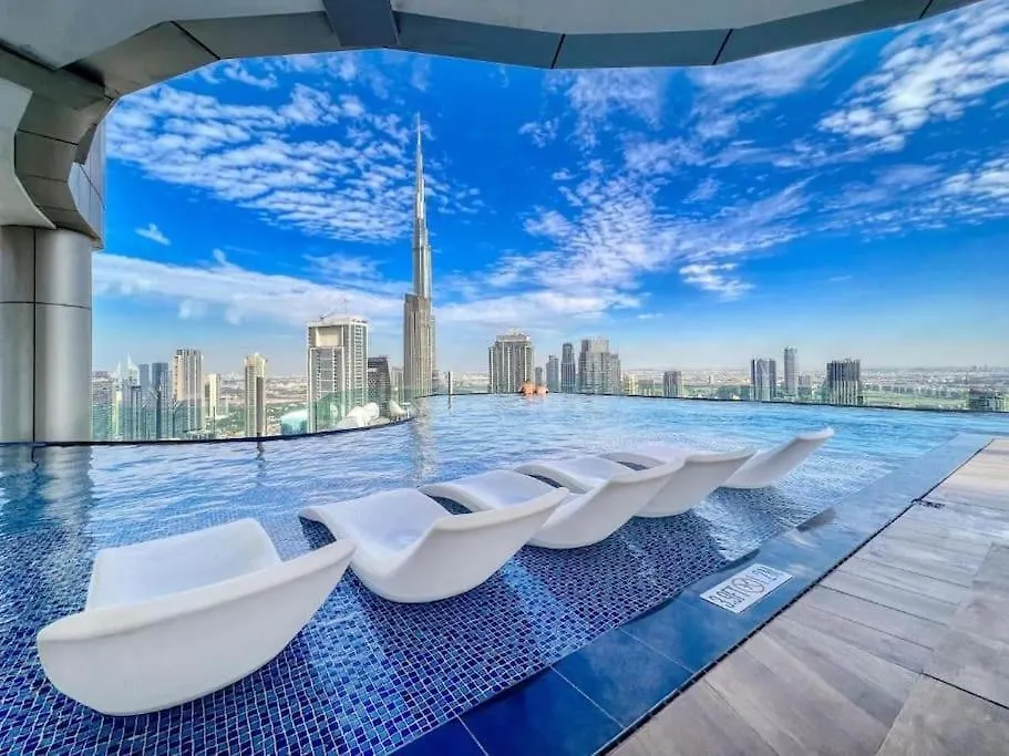 公寓 Paramount Tower -Rooftop Infinty/Burj Khalifa View 迪拜